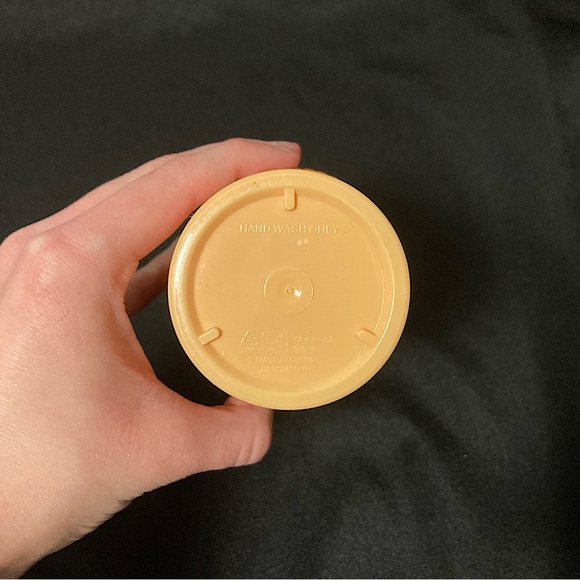 Orange Pumpkin Plastic Travel Cup 8 oz Screw on Lid - Picture 5 of 10